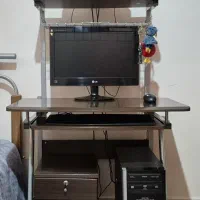 میز کامپیوتر و تحریر