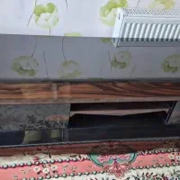 میز تلویزیون در حد نو