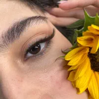 اکادمی تخصصی مژه