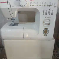چرخ خیاطی در حد نو