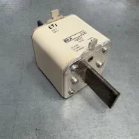 فیوز کاردی ۵۰۰-امپر ETI اصلی