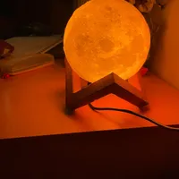 چراغ خواب طرح ماه