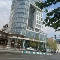۴۲۰۰ متر مستغلات اداری گاندی