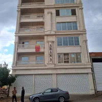آپارتمان نوساز ۱۳۰ متری در بهترین نقطه شهر