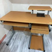 میز کامپیوتر