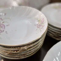 سرویس چینی قدیمی آک با جعبه فابریک|ظروف سرو و پذیرایی|اردبیل, |دیوار