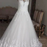 لباس عروس سفید و رنگی|لباس|اصفهان, شفق|دیوار