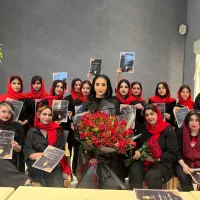 اموزش کاشت ناخن تخصصی کرمان محدوده هزارویکشب|خدمات آموزشی|کرمان, |دیوار