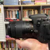 فروش دوربین Canon 77D + لنز 18-135 IS USM