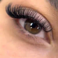 اکستنشن مژه لیفت و لمینت مژه و ابرو