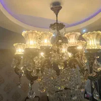 لوستر ۱۲ شاخه