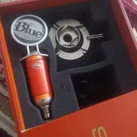 میکروفون و کارت صدا استدیوو