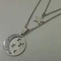 گردنبند ماه و ستاره