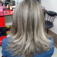 خدمات آرایش و زیبایی