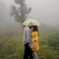 عکاسی تصویربرادری عروس و داماد استودیو