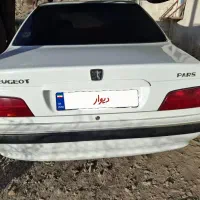 پارس ۴۰۲