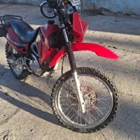 موتور پیشرو 200تریل