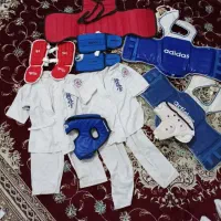 دو دست لباس مبارزه