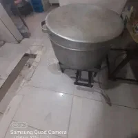 گاز سه شعله و قابلمه