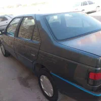 پژو۱۸۰۰مدل۸۰