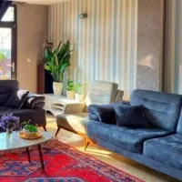 هم خانه خانوم