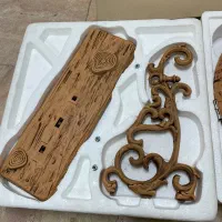 ساعت دو طرفه نو استفاده نشده داخل کارتن هدیه بوده
