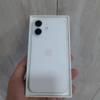 اپل iphone16 با حافظه ۱۲۸ گیگ باتری۱۰۰