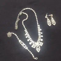 سه عدد سرویس به همرا یک پلاک|بدلیجات|محمدشهر, همایون ویلا|دیوار