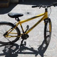 دوچرخه در حد نو