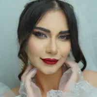 میکاپ با کیفیت با قیمت مناسب|خدمات آرایشگری و زیبایی|رشت, رشتیان|دیوار