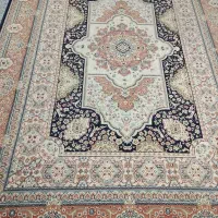فرش ماشینی ابریشم در ابریشم سرشماری جفتی|فرش|اصفهان, بهارستان|دیوار