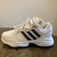 کفش Adidas آدیداس اریجینال سایز ۴۳ و ۴۴
