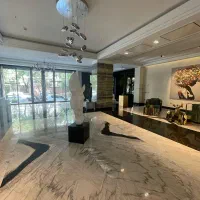 کامرانیه/۲۶۶متر/ویو باغ/بدون مشرف/تراس قابل چیدمان