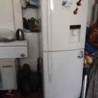 یخچال|یخچال و فریزر|میبد, |دیوار