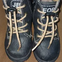 بوت پسرانه بچه گانه|کفش و لباس بچه|شاهین‌شهر, شهرک گلدیس|دیوار