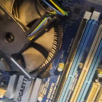 نیروی آقا آشنا به سخت افزار و نرم افزار کامپیوتر