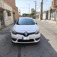 رنو فلوئنس E4 مدل ۲۰۱۷ فول خلیج پلاک اروند