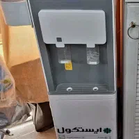 میز وصندلی آرایشگاه و آبسرد کن