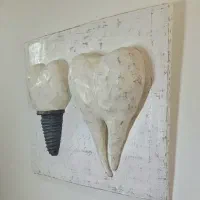 پاپیه ماشه دندان ایمپلنت|مجسمه، تندیس، ماکت|ارومیه, |دیوار
