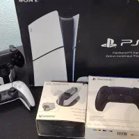 ps5 slim digital دو دسته همراه پایه شارژر در حد نو