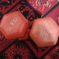 یه جفت دمبل سهکیلویی