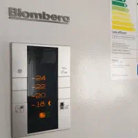 فریزر بدون برفک دیحیتالی Blomberg