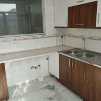 90-متر-دو-خواب-فلکه-دوم-تهرانپارس