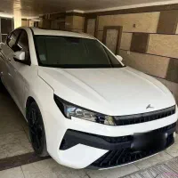 خودرو kmc j7 مدل ۱۴۰۳ سفید مشابه صفر با گارانتی