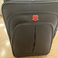 چمدان سایز متوسط