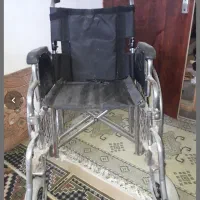 پرستارخانوم برایه سالمند خانم