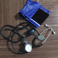 تجهیزات مطب،ترازو و فشارسنج و...
