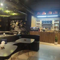 نیازمند آشپز و یا کمک آشپز ماهر فست فود