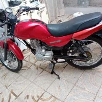 یک موتور لیفان ۱۵۰