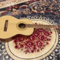 گیتار سانتانا ۳/۴ نو